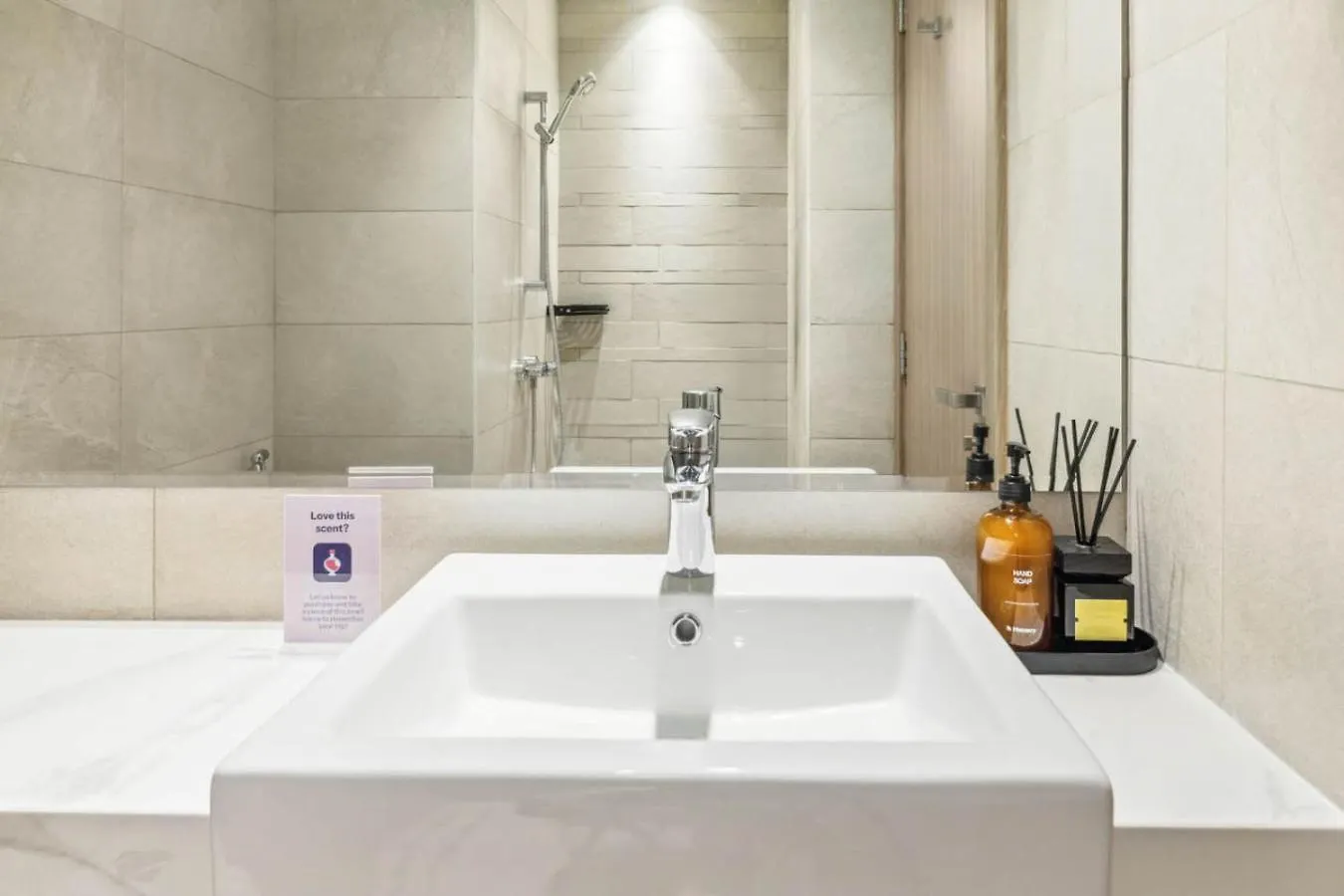 Apartamento New Cozy Studio With Pool And Gym In Quiet Community Dubái