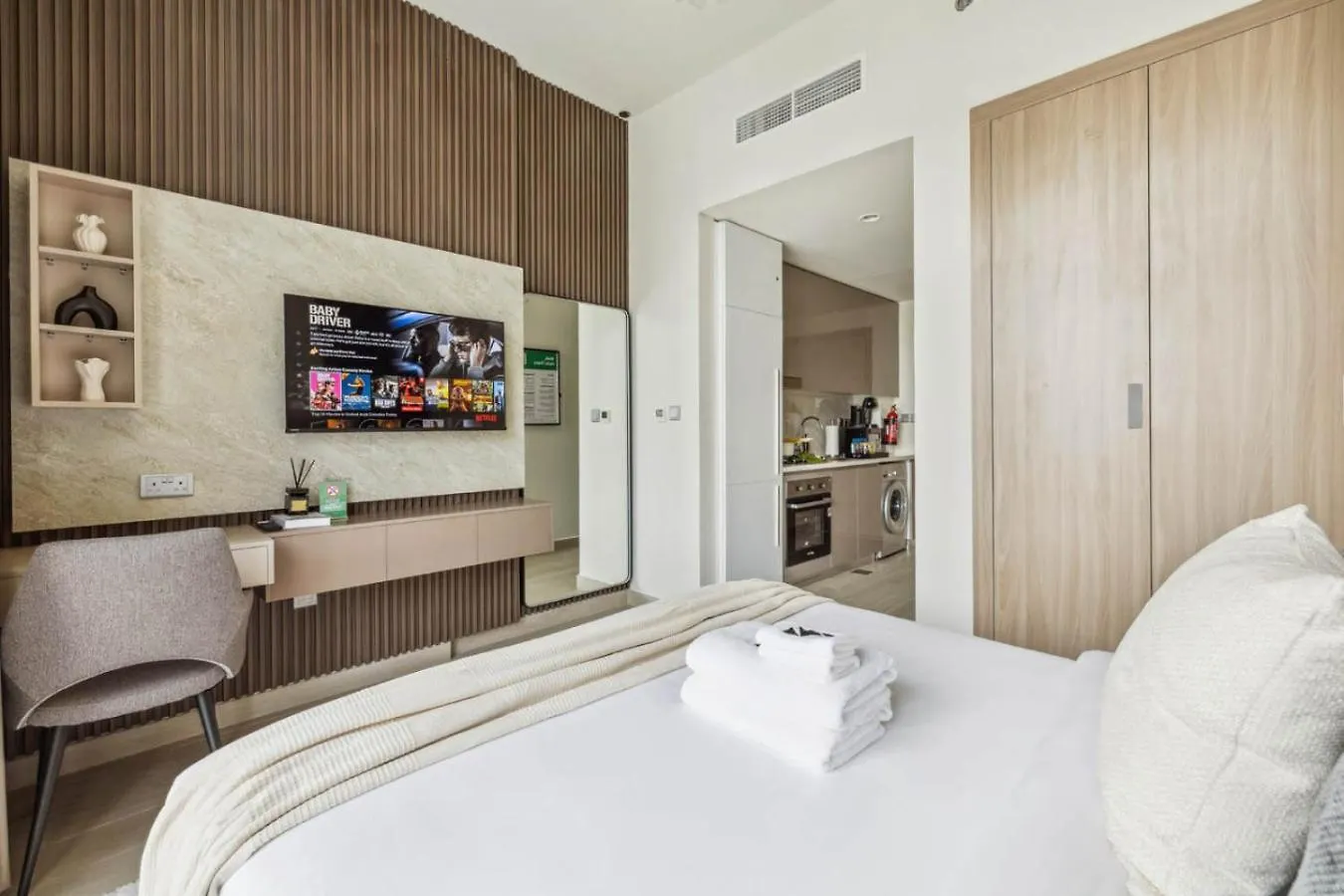 New Cozy Studio With Pool And Gym In Quiet Community Дубай ОАЭ
